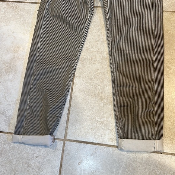 Alembika Black and White Railroad Stripe Pull On Crop Pants 0 - Picture 5 of 6